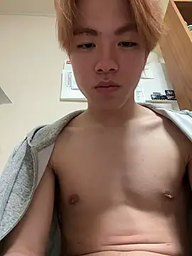 Snapshot of gagsjj chatting on March 14, 3:17 pm gagsjj online show from March 14, 3:17 pm