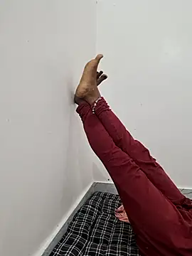 Rashmi Pathak online show from September 18, 10:06 am