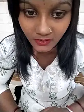 Rashmi Pathak online show from November 11, 11:10 am