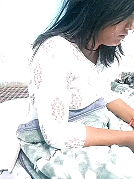 Rashmi Pathak online show from November 29, 1:08 am