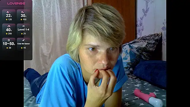 SaraSnow  online show from September 15, 5:57 pm