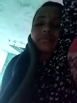 KIRTI12 HOT online show from October 18, 3:24 pm