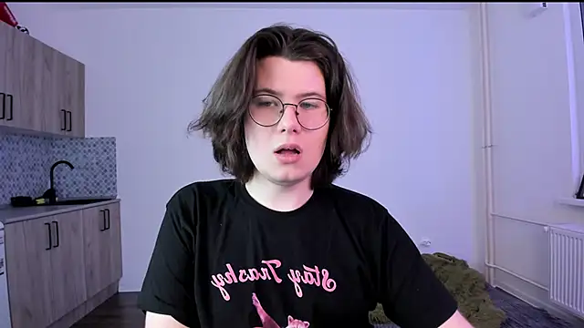 Derek Shameless online show from February 21, 4:41 pm