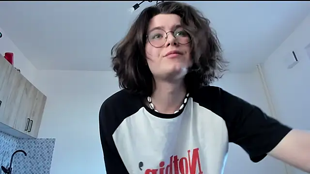 Derek Shameless online show from March 20, 1:49 pm