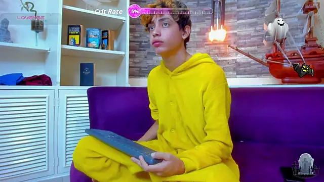 PoisonGuys online show from November 15, 9:28 am