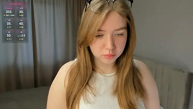 AlinaSollman online show from September 24, 4:16 am
