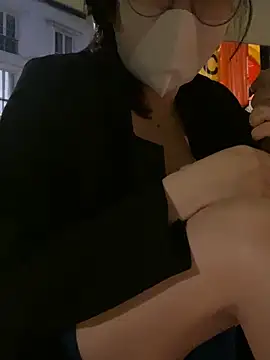 Snapshot of Newpussy_at_strip chatting on October 31, 12:17 pm Newpussy at strip online show from October 31, 12:17 pm