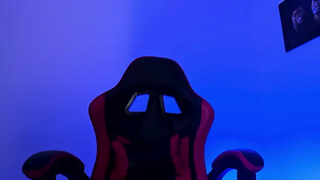 PeytonBox online show from October 11, 11:53 am