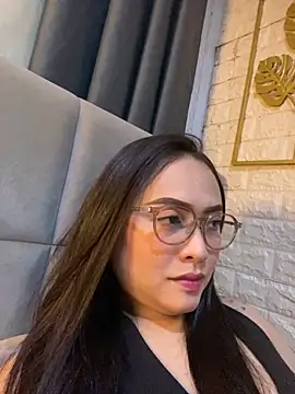 Snapshot of yourdevilsweettsx chatting on November 5, 11:32 am yourdevilsweettsx online show from November 5, 11:32 am