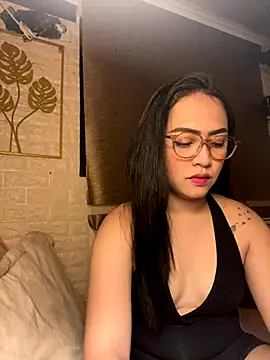 Snapshot of yourdevilsweettsx chatting on November 8, 9:42 am yourdevilsweettsx online show from November 8, 9:42 am