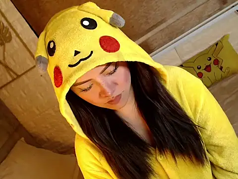 yourdevilsweettsx online show from February 15, 11:19 am