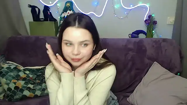 GloriyaDre online show from December 20, 5:53 pm