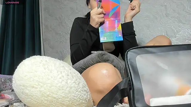 hana moon online show from October 2, 4:36 pm