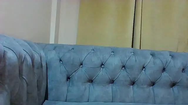 Amiblue Xo online show from October 6, 11:24 pm