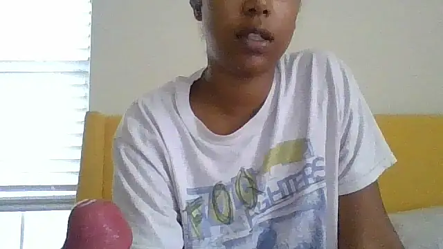 Snapshot of jottijade chatting on October 1, 12:33 pm jottijade online show from October 1, 12:33 pm