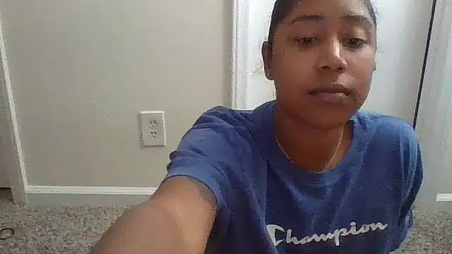 Snapshot of jottijade chatting on October 31, 3:29 am jottijade online show from October 31, 3:29 am