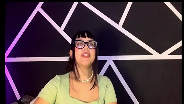 Melody dreams online show from September 30, 5:01 am