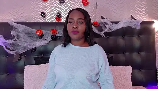 Snapshot of NaiaraMasson_ chatting on October 20, 12:38 pm NaiaraMasson online show from October 20, 12:38 pm