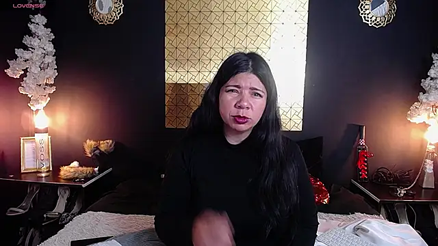kinky momm online show from October 1, 1:06 pm