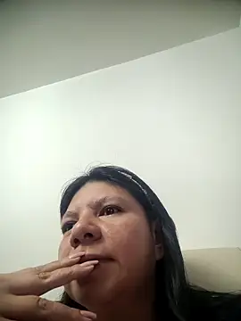 kinky momm online show from October 7, 1:08 pm