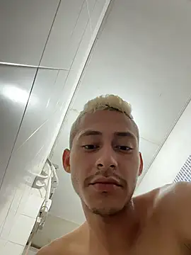 Boy hot- online show from March 31, 7:58 pm