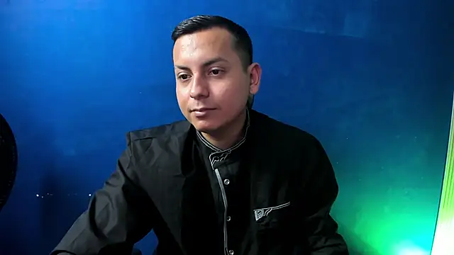 Sahira and Zaid online show from December 2, 6:58 pm