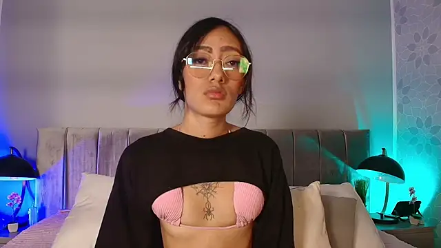 Ameliaa Moon  online show from October 8, 12:03 pm