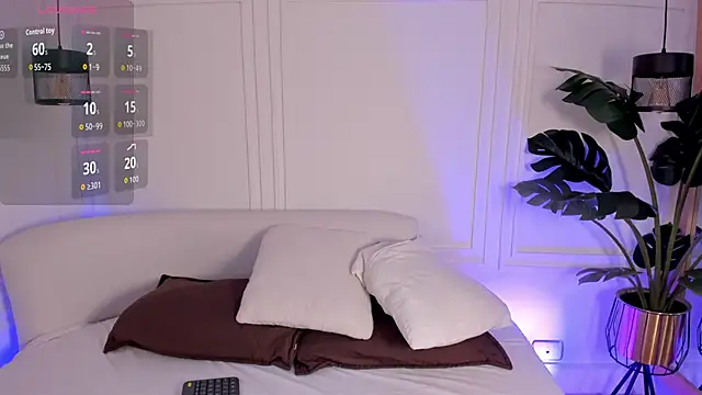 Dafne Hillss online show from November 28, 12:52 pm