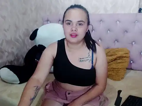 wendyromantic online show from November 17, 3:45 am