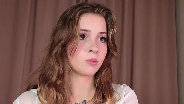 LoveSeekins online show from March 4, 7:09 pm