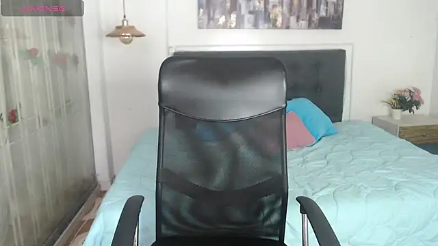  Luna Vixen online show from October 30, 7:25 pm