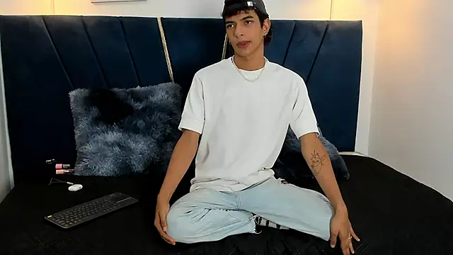 maicol cum23 online show from September 10, 1:33 pm