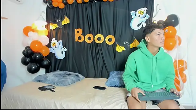 maicol cum23 online show from October 11, 8:51 pm