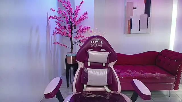 Black roseee online show from November 20, 3:28 am