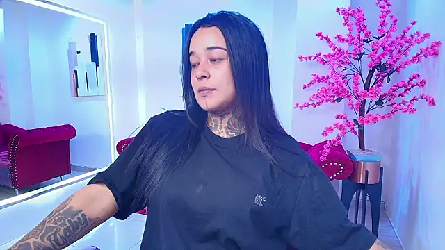 Black roseee online show from March 5, 3:57 am