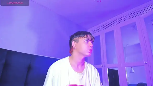 Snapshot of Andree_Kamado chatting on October 4, 11:52 am Andree Kamado online show from October 4, 11:52 am