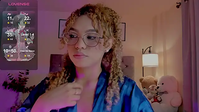 Snapshot of OxanaFedorova1- chatting on February 22, 6:06 pm OxanaFedorova1- online show from February 22, 6:06 pm