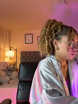 Snapshot of OxanaFedorova1- chatting on February 23, 7:22 pm OxanaFedorova1- online show from February 23, 7:22 pm