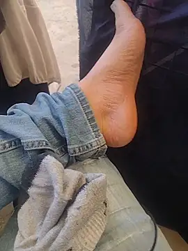 Snapshot of Santiagoqro85 chatting on December 5, 5:31 pm Santiagoqro85 online show from December 5, 5:31 pm