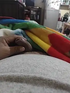 Snapshot of Santiagoqro85 chatting on February 3, 11:59 am Santiagoqro85 online show from February 3, 11:59 am