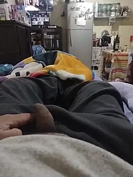 Snapshot of Santiagoqro85 chatting on February 25, 4:33 am Santiagoqro85 online show from February 25, 4:33 am