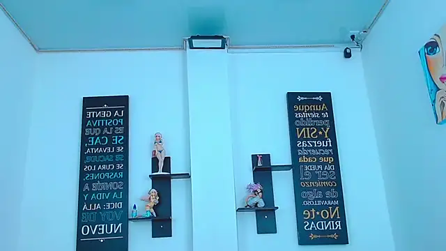 Snapshot of CHLOE_THUNDERS chatting on February 25, 1:48 am CHLOE THUNDERS online show from February 25, 1:48 am