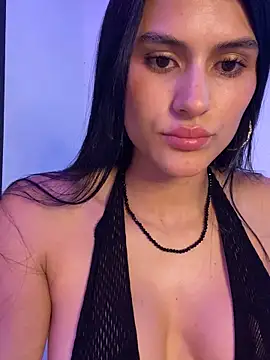 juliana1920 online show from September 11, 12:22 am