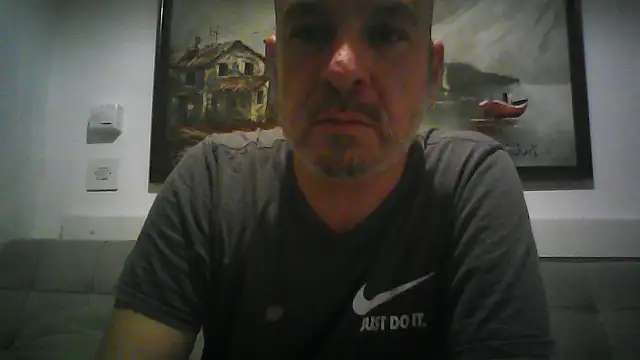 Snapshot of tuplaceroll chatting on September 14, 1:27 am tuplaceroll online show from September 14, 1:27 am