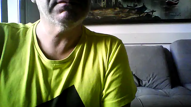 Snapshot of tuplaceroll chatting on October 20, 4:18 pm tuplaceroll online show from October 20, 4:18 pm