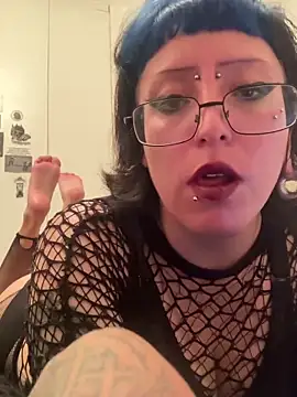 kinkydolly666 online show from September 9, 7:52 am