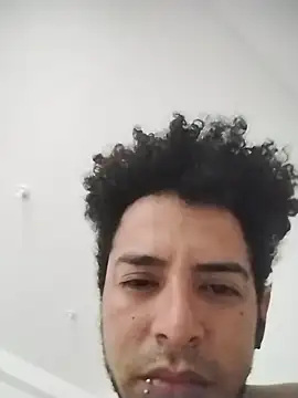 ThiagoFernandezChancay25 online show from November 8, 1:11 pm