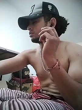 ThiagoFernandezChancay25 online show from January 10, 2:08 pm