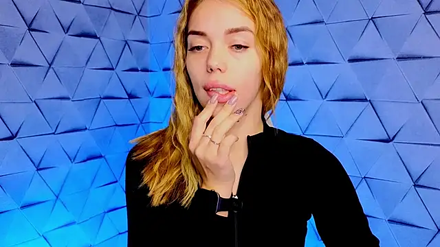 SofieSin online show from September 23, 2:03 am