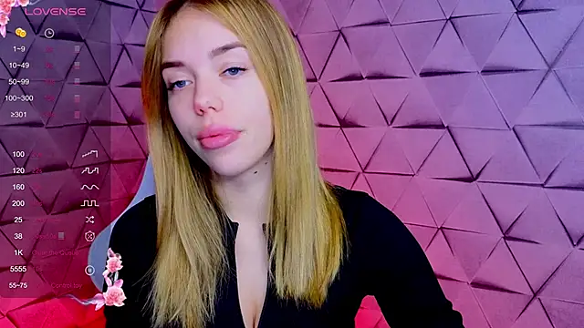 SofieSin online show from September 30, 2:05 am